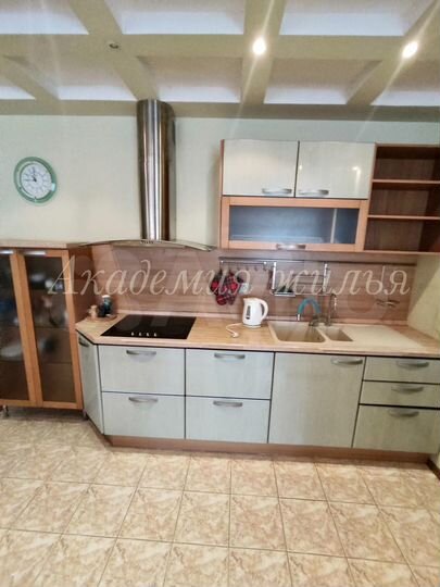 1-к. квартира, 60 м², 3/6 эт.