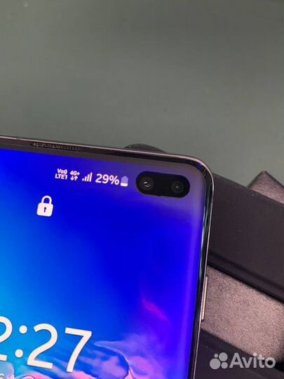 Samsung Galaxy S10+, 8/128 ГБ