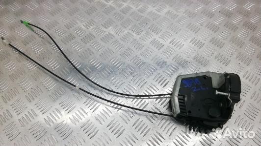 Замок двери задней левой toyota prius XW20 (98A06F