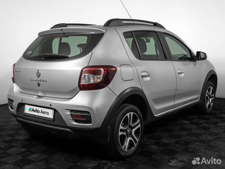 Renault Sandero Stepway 1.6 CVT, 2018, 124 220 км