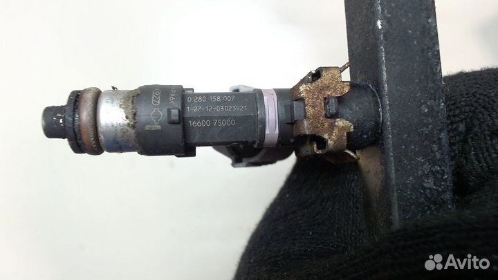 Форсунка топливная Nissan Armada, 2004