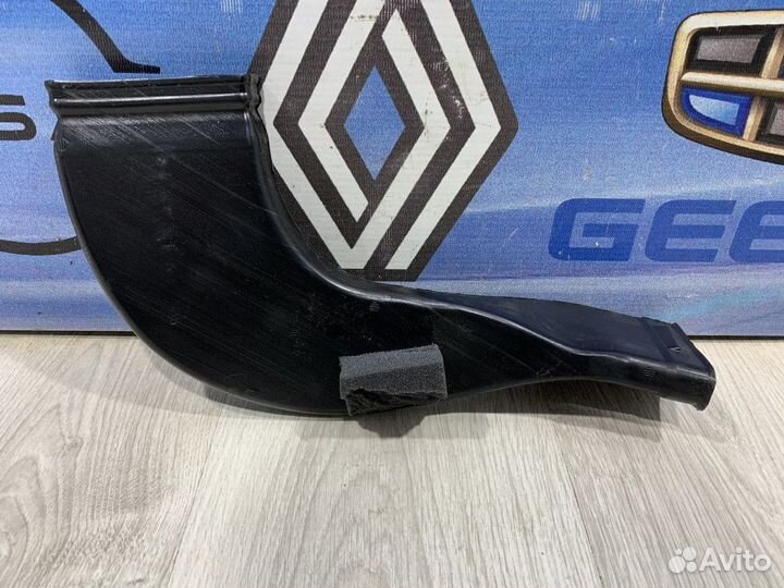 Воздуховод отопителя печки Renault kaptur Прав