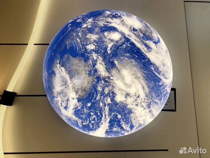 Светильник с необычным дизайном