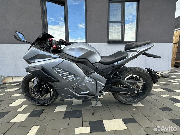 Электромотоцикл Ducati Panigale S