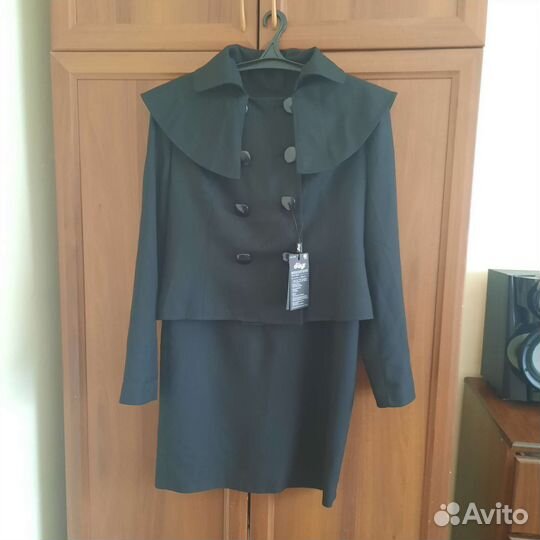 Костюм женский