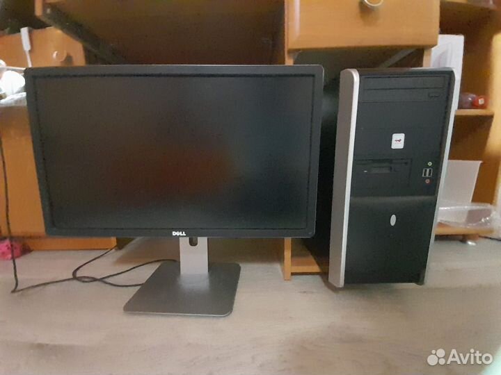 Монитор Dell