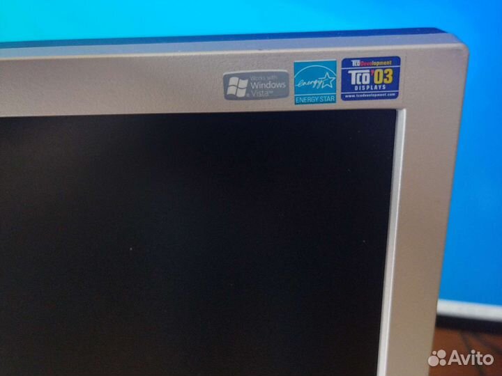 Монитор Samsung SyncMaster 740N 17 дюймов