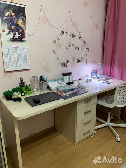 Продам письменный стол