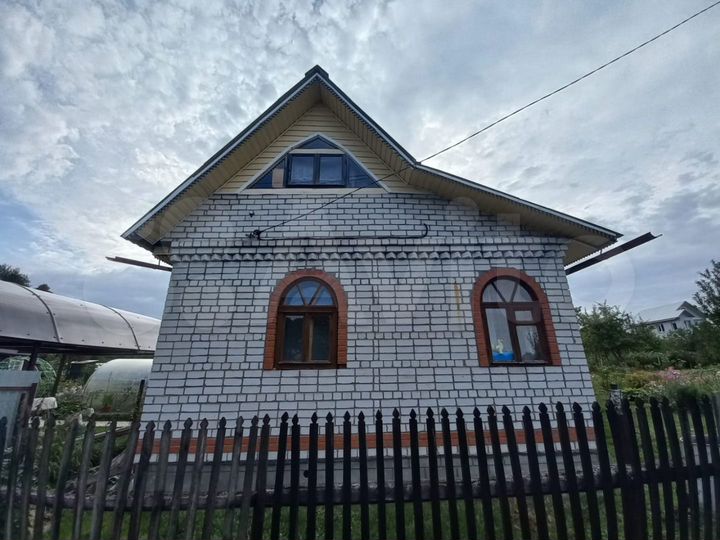 Дача 42 м² на участке 5 сот.