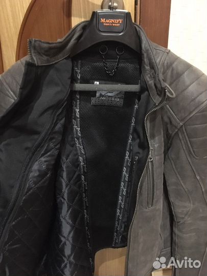 Мотокуртка