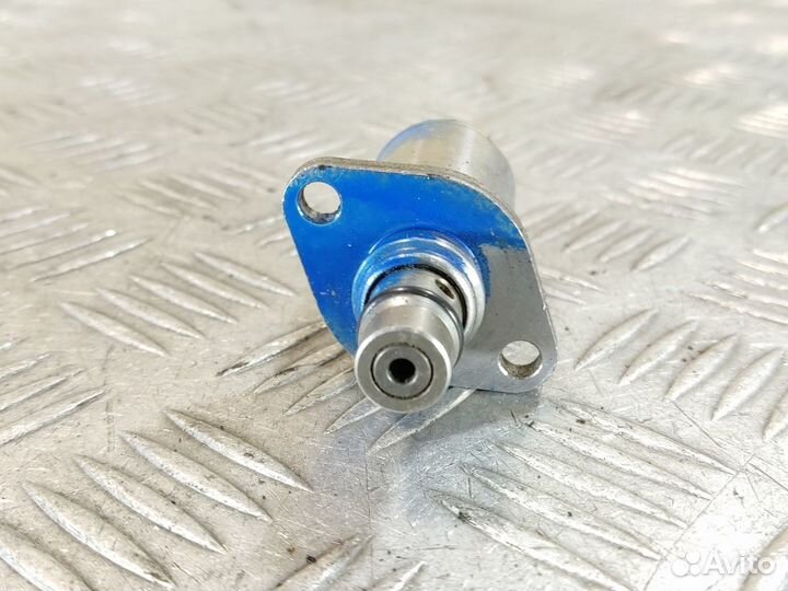 Регулятор давления топлива Toyota Land cruiser 200