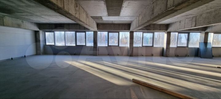 500 м2 в нежилом здании на 1 линии