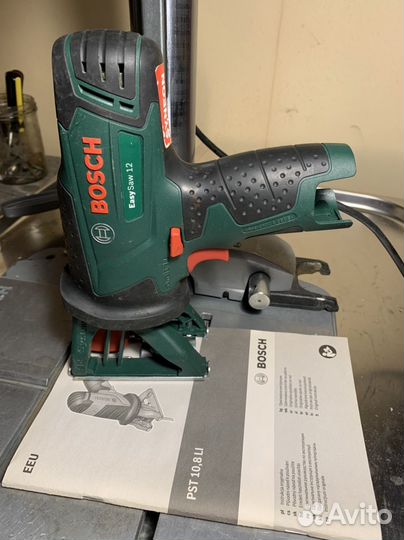 Лобзик Bosch PST 10,8 LI