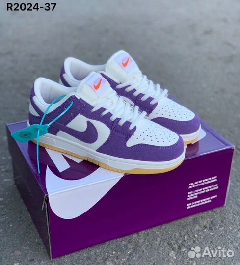 Кроссовки Nike SB Dunk Low Purple Suede