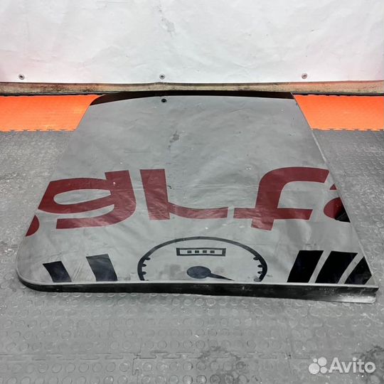 Стекло Volkswagen Tiguan 2 2018