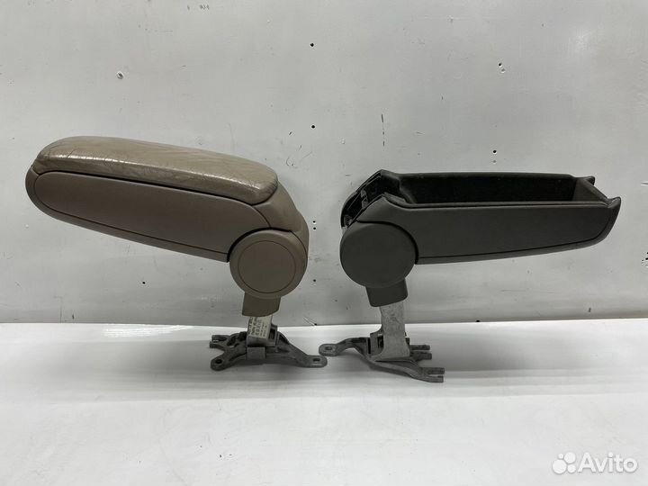 Подлокотник на запчасти Audi A4 B6 / A6 C5