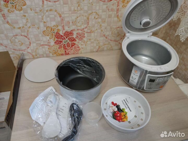 Мультиварка Polaris PMC 0350AD