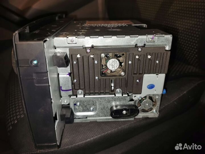 Мультимедиа Mercedes-Benz