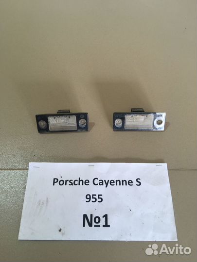 Плафон освещения салона Porsche Cayenne S 955