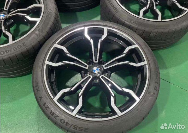 Комплект колес BMW X3,X4 r21 стиль 718m