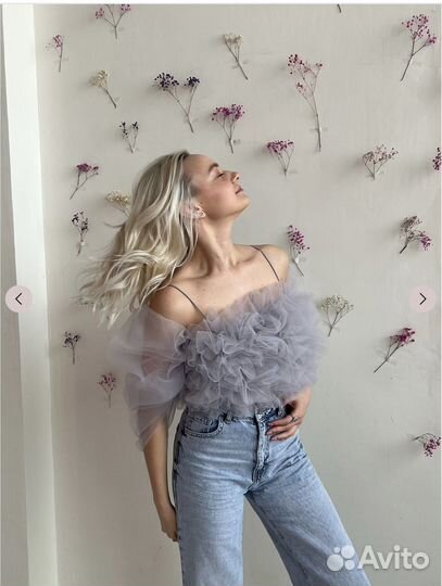 Топ из серого фатина