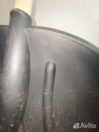 Лопата для уборки снега