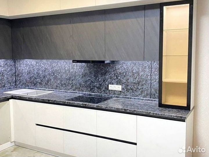 Кухонный гарнитур 