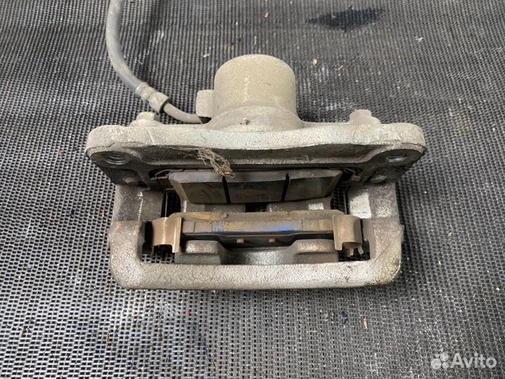 Суппорт задний правый Opel Antara 2006-2011