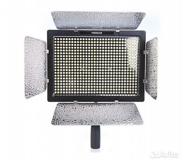 Светодиодный осветитель Yongnuo YN-600 L II LED 32