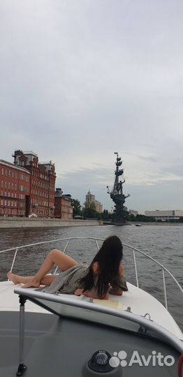 Аренда Яхты по Центру Москвы