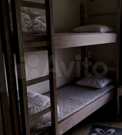 Комната 19 м² в 4-к., 2/5 эт.