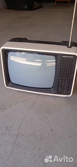 Старый телевизор СССР