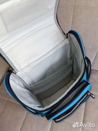 Рюкзак школьный