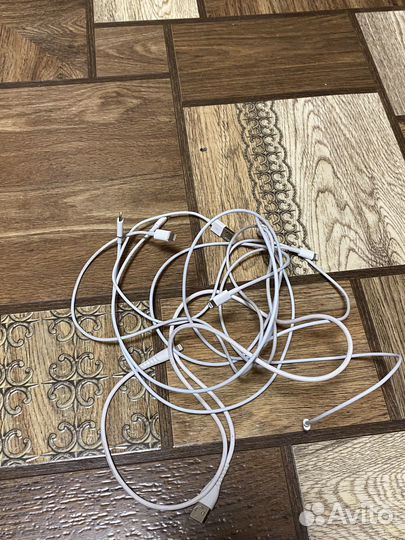 5 сломаных проводов на iPhone