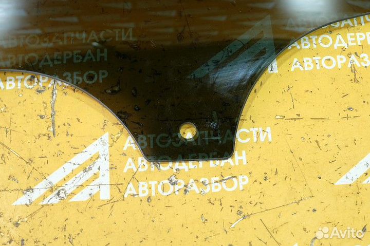 Стекло двери задней левой Ford Focus III 2011