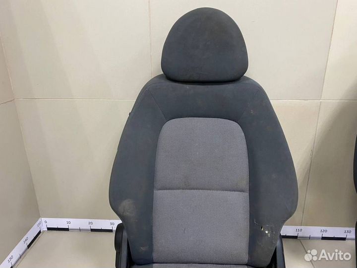 Б/У Сиденье (комплект) 1 mitsubishi
