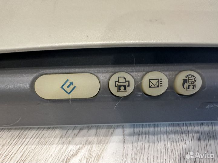 Сканер Epson perfection 1260