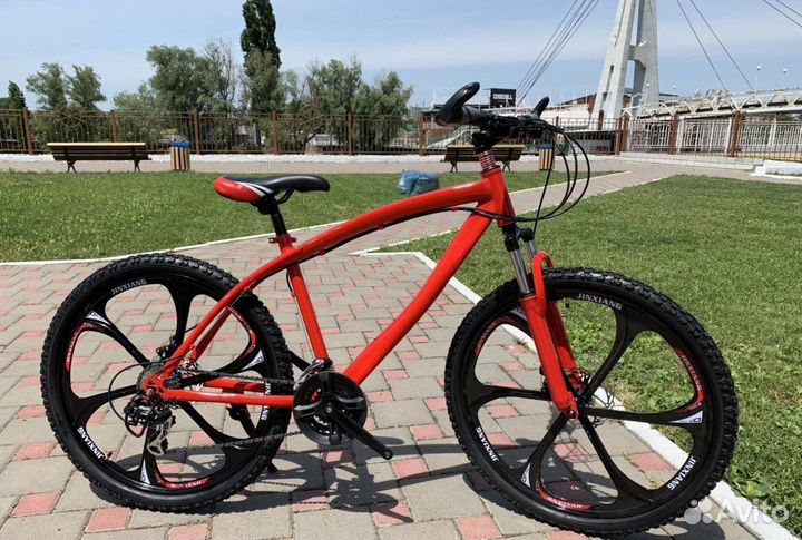 Велосипед нескладной на литых дисках 26