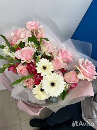 Цветы розы с доставкой