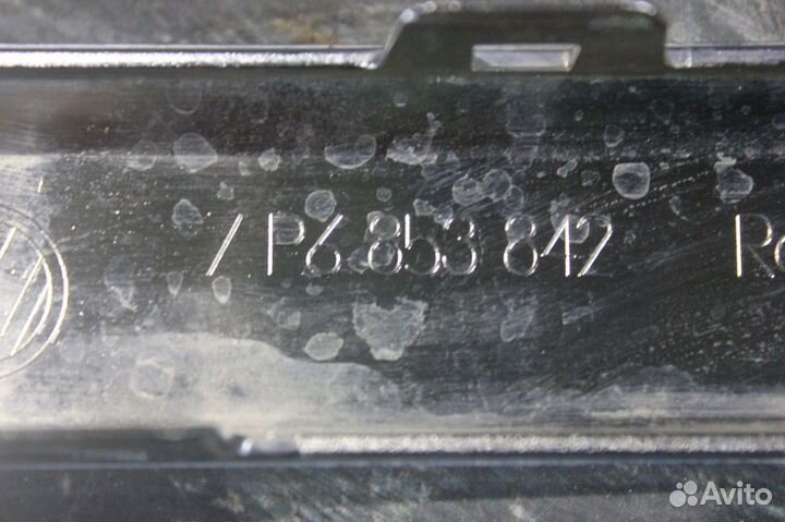 Молдинг бампера заднего правый-Volkswagen Touareg