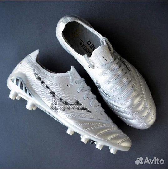 Бутсы Mizuno