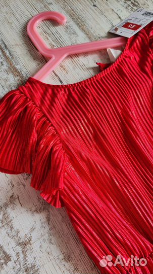 Нарядный комбинезон для девочки