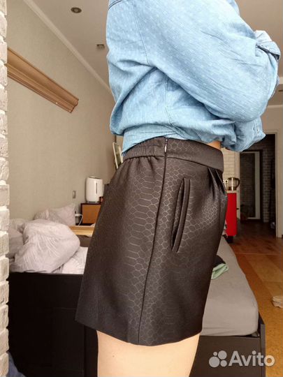 Шорты женские короткие