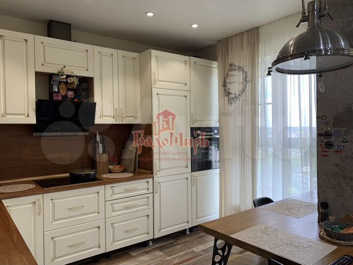 2-к. квартира, 54 м², 16/16 эт.