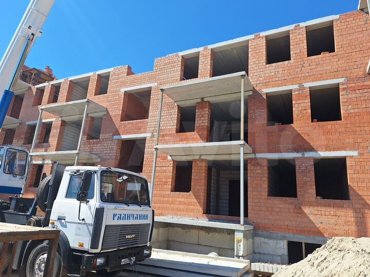 2-к. квартира, 77 м², 3/4 эт.