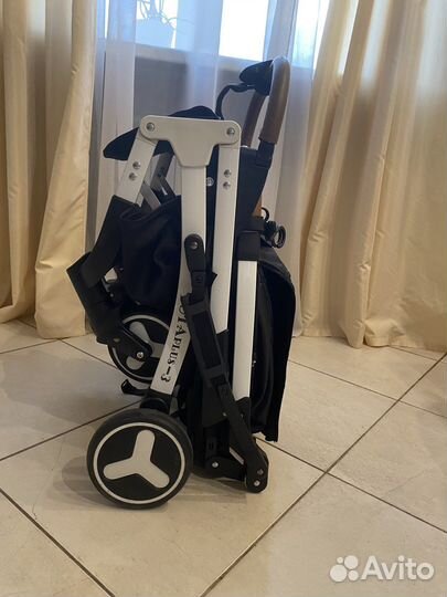 Прогулочная коляска yoya plus 3