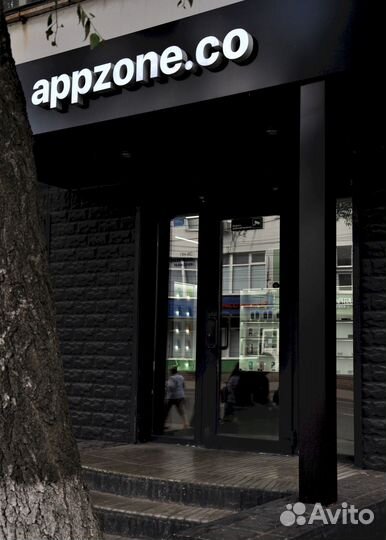 Магазин техники Apple с прибылью 800000руб