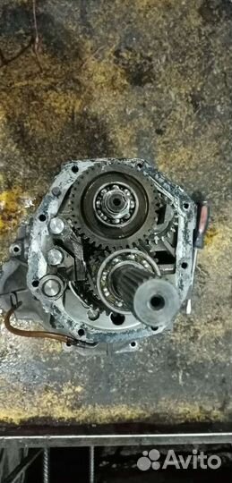 Продам от нисана атлас корпус МКПП т27