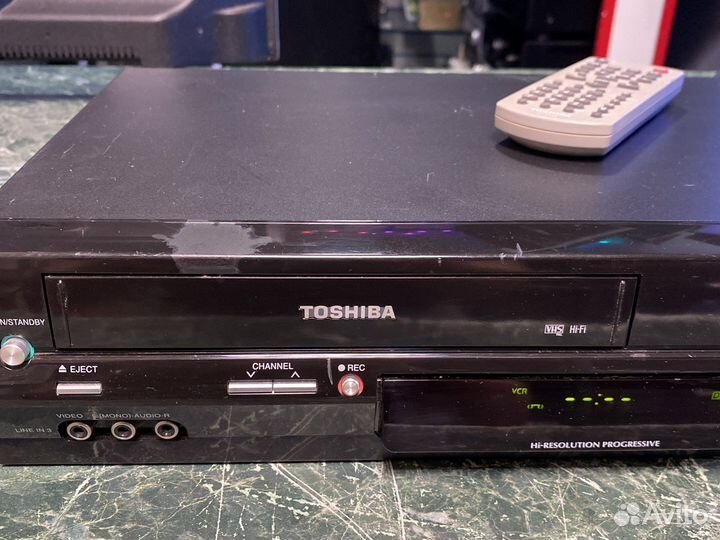 Видеомагнитофон dvd и vhs
