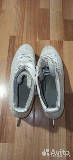 Фигурные коньки